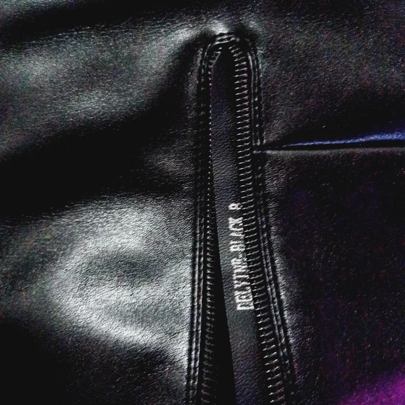 Azalea Wang Chic Black Over-the-Knee Boots with Floral Detail - Picture 6 of 10